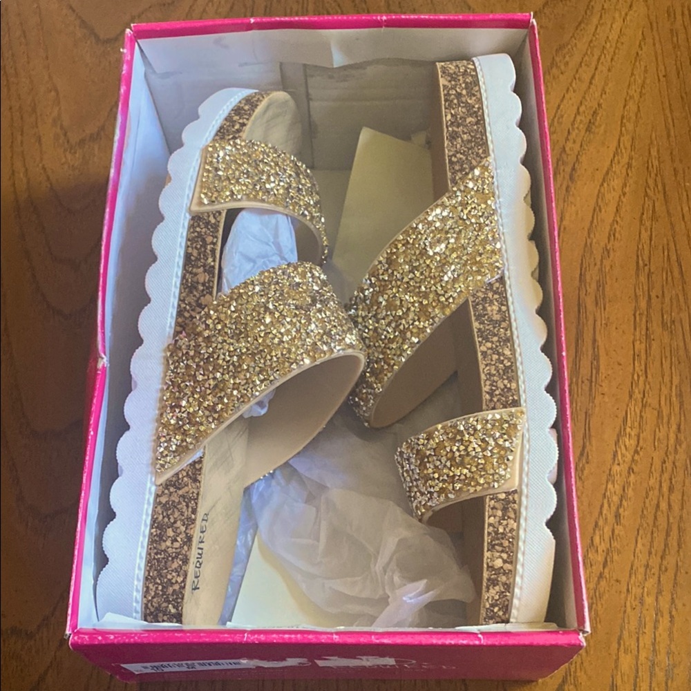 Women Gold Glitter Sandals